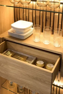 Dekort Komody Do Biura|Komody Do Przedpokoju*Dębowa komoda z wytryną Tramonto TYP 46