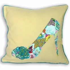 ArteHome Poduszki*Poduszka dekoracyjna z motywem bucika 45x45