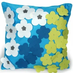 ArteHome Poduszki*Poduszka zewnętrzna tarasowa w kolorze niebieskim w naszyte wielokolorowe kwiaty 45x45