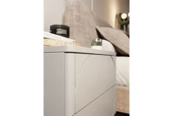 Bogart Szafki I Regały*SONATIA II SZAFKA NOCNA 45 2SZ - cashmere / nogi kule