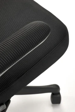 Halmar Fotele*SOREN fotel gabinetowy czarny (1p=1szt)1 sztuka